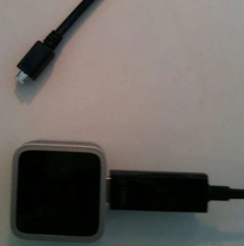 Dexim Visible Green Charger Micro-USB Anschluss