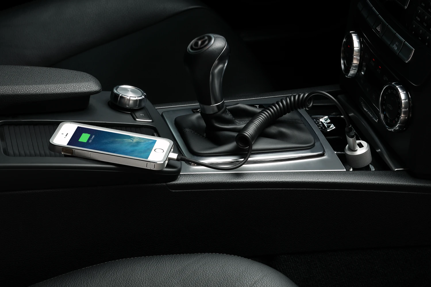 Just Mobile Highway Max Dual-USB Car Charger