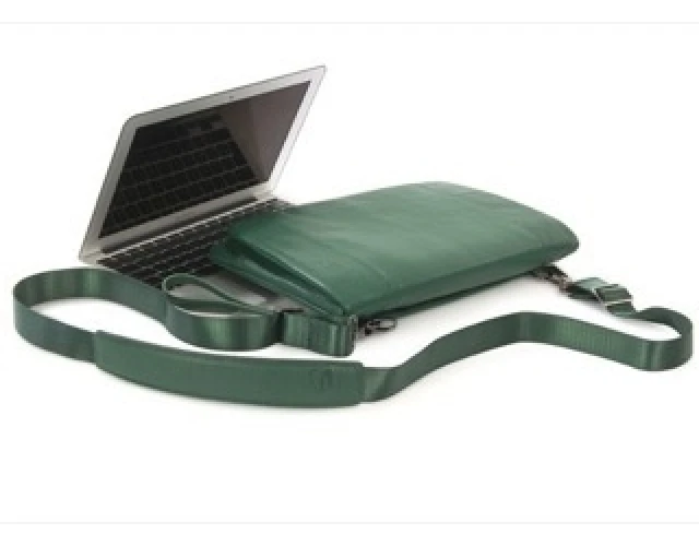 TUCANO One Premium Ledertasche MacBook 12" & Air 11.6"