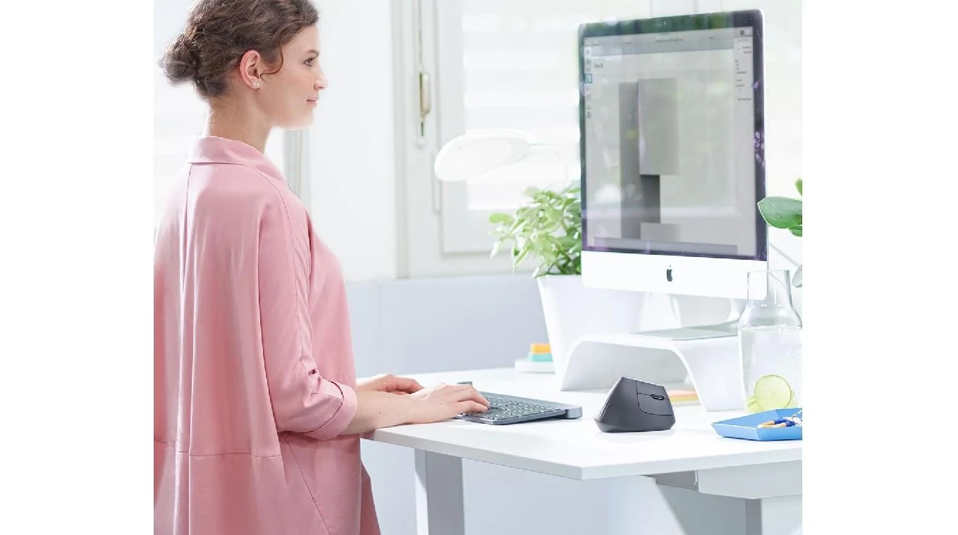 LOGITECH MX Vertical Ergonomic Mouse
